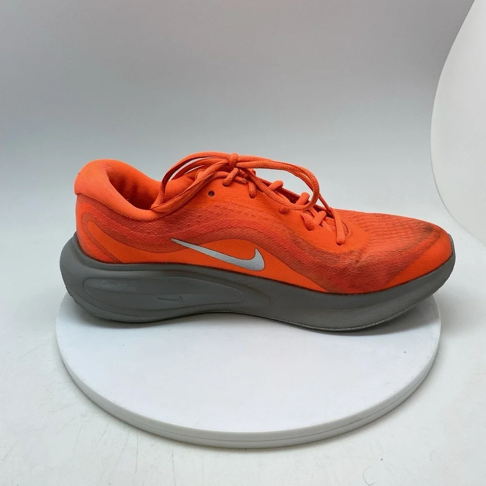 Nike Journey Run Premium Hyper Sneakers Mens 9 Orange HQ2936-800 Athletic Shoes